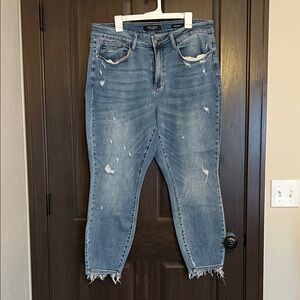 Judy Blue Distressed Women’s Jeans